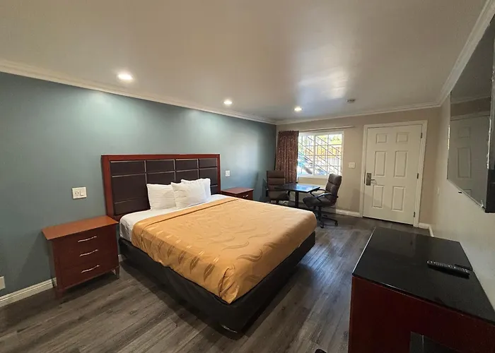 Economy Inn - Burbank Airport